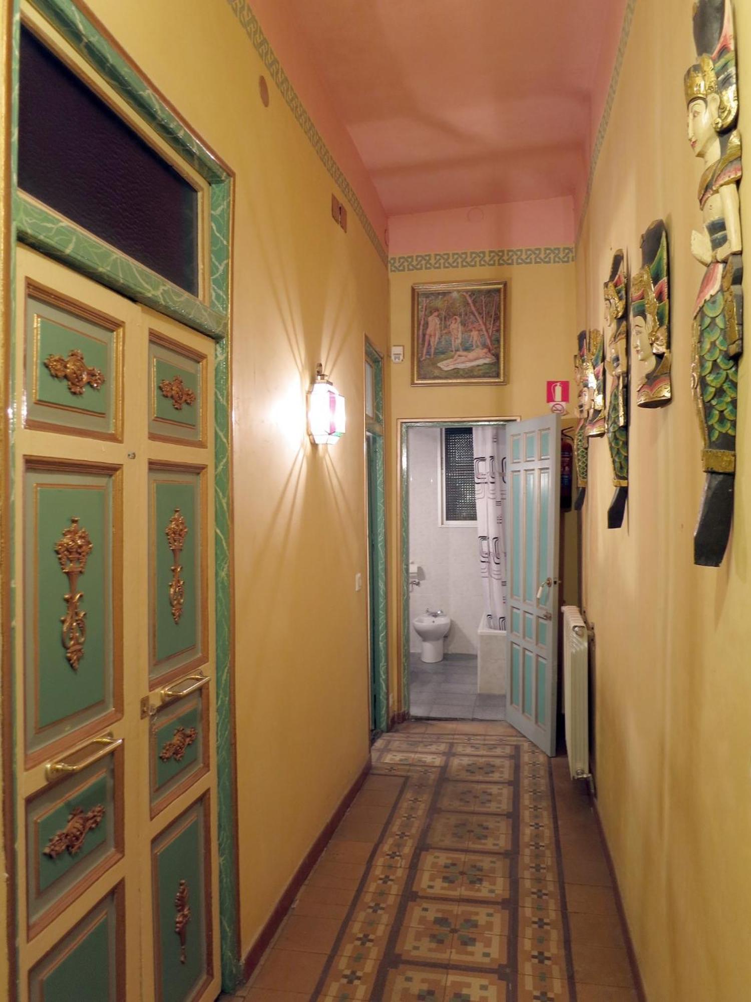 Hostal Horizonte Madrid "Check-In On-Line Recepcion 14H-23H" Exterior photo