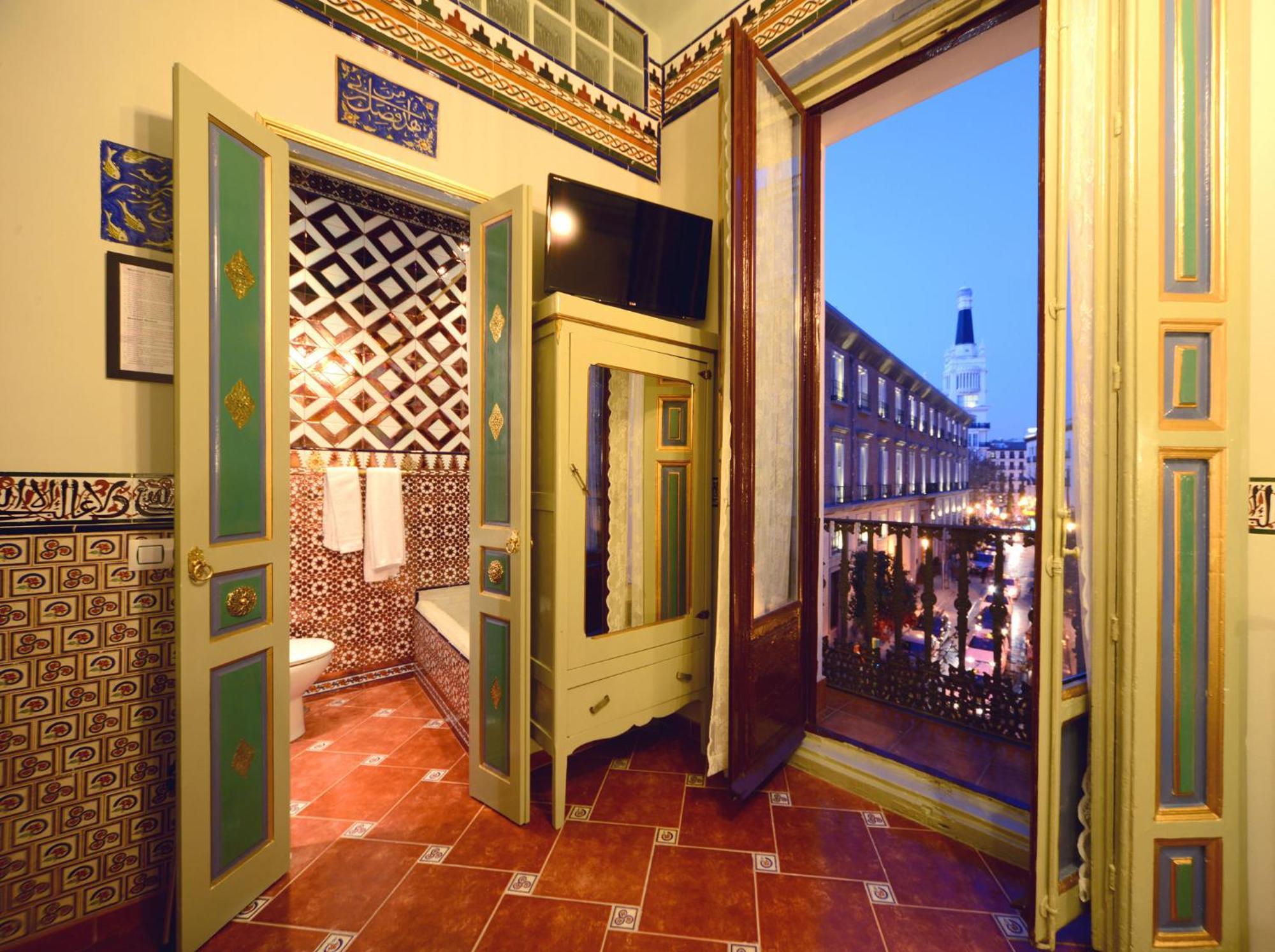 Hostal Horizonte Madrid "Check-In On-Line Recepcion 14H-23H" Exterior photo